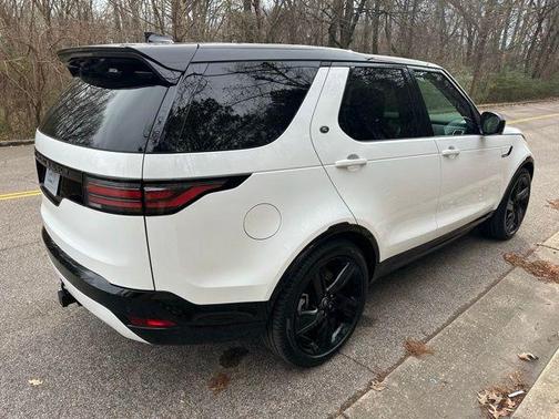 2025 Land Rover Discovery Dynamic SE