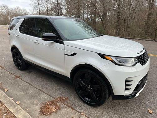2025 Land Rover Discovery Dynamic SE