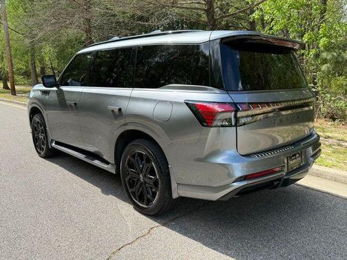 2026 INFINITI QX80 SPORT