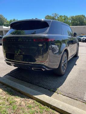 Santorini Black Metallic 2023 Land Rover Range Rover Sport SE