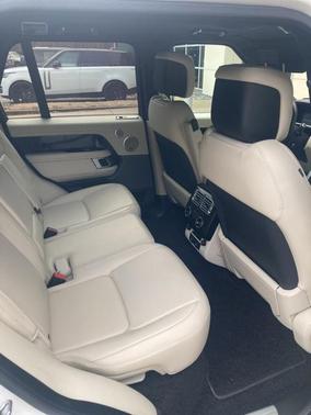 2022 Land Rover Range Rover Base