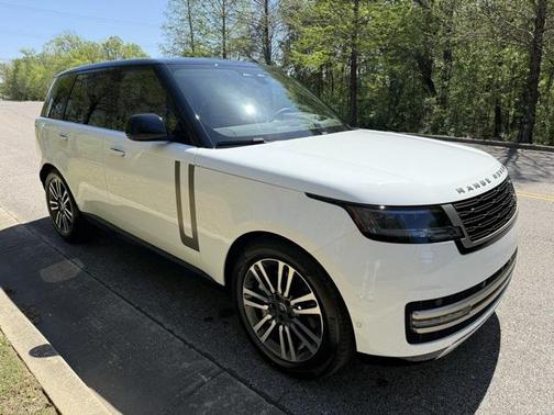 2025 Land Rover Range Rover SE