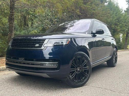 2023 Land Rover Range Rover SE