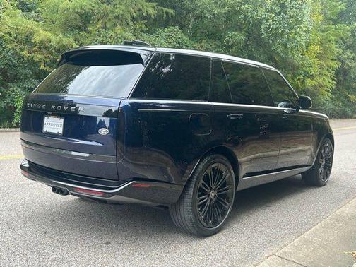 2023 Land Rover Range Rover SE