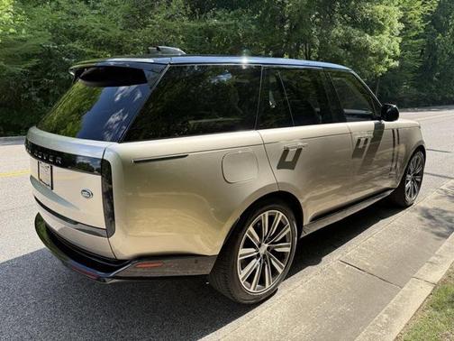 2023 Land Rover Range Rover SE