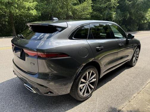 2026 Jaguar F-PACE P400 R-Dynamic S