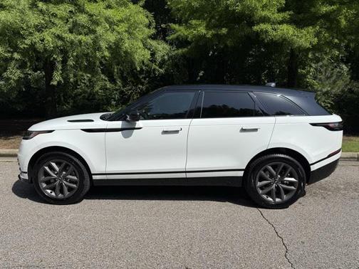 2026 Land Rover Range Rover Velar P250 SE R-Dynamic