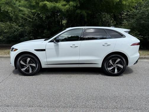 2026 Jaguar F-PACE P250