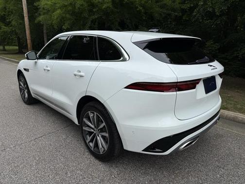 2026 Jaguar F-PACE P400 R-Dynamic S
