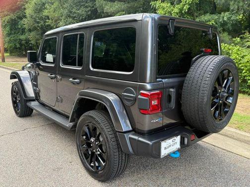 Granite Crystal Metallic Clearcoat 2022 Jeep Wrangler Unlimited 4xe Sahara
