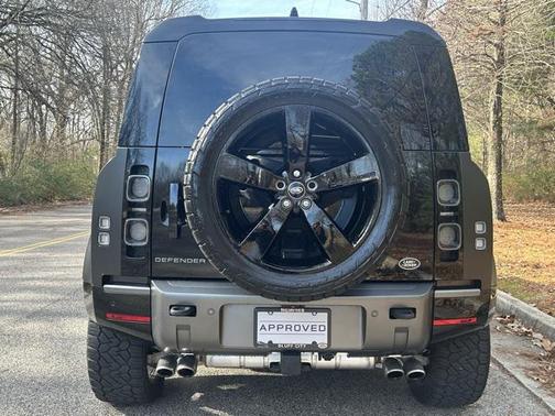 2023 Land Rover Defender Carpathian Edition