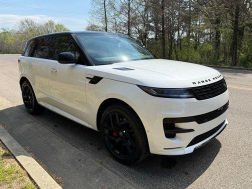 2024 Land Rover Range Rover Sport SE