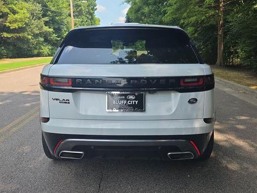 Yulong White Metallic 2021 Land Rover Range Rover Velar P340 S R-Dynamic