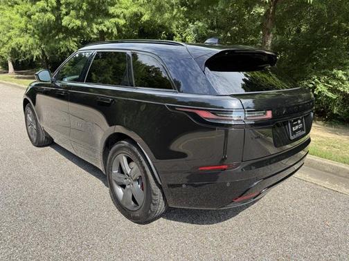 2025 Land Rover Range Rover Velar P250 SE R-Dynamic