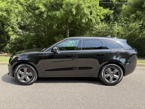 2025 Land Rover Range Rover Velar P250 SE R-Dynamic
