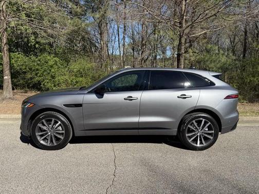2026 Jaguar F-PACE P250