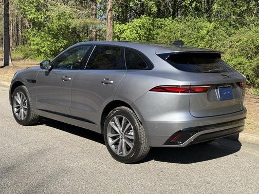 2026 Jaguar F-PACE P250