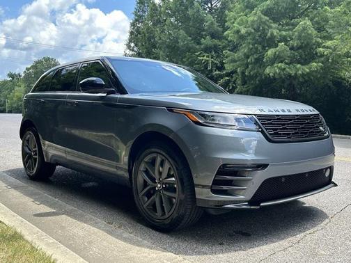 2026 Land Rover Range Rover Velar P250 SE R-Dynamic