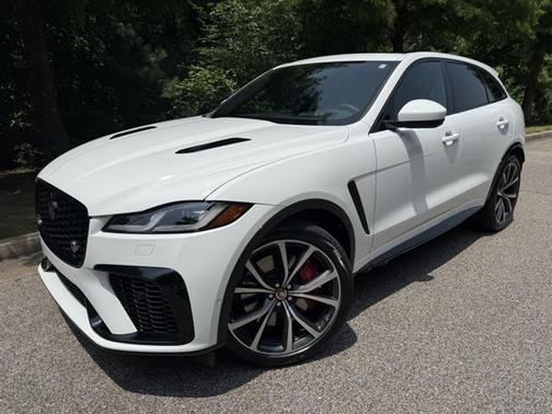 2022 Jaguar F-PACE SVR