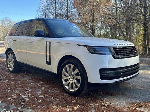 2025 Land Rover Range Rover SE