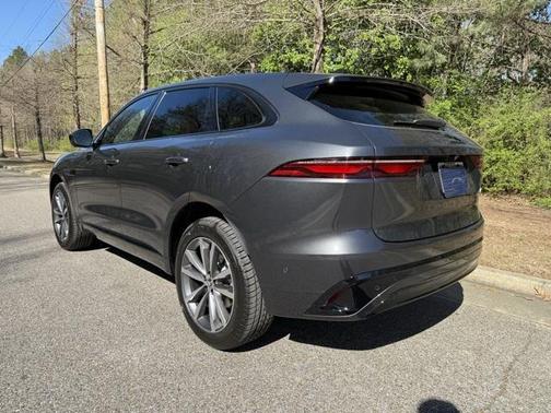 2026 Jaguar F-PACE P250