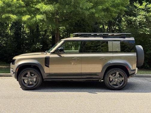 2021 Land Rover Defender X-Dynamic HSE
