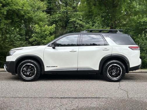 2024 Nissan Pathfinder Rock Creek