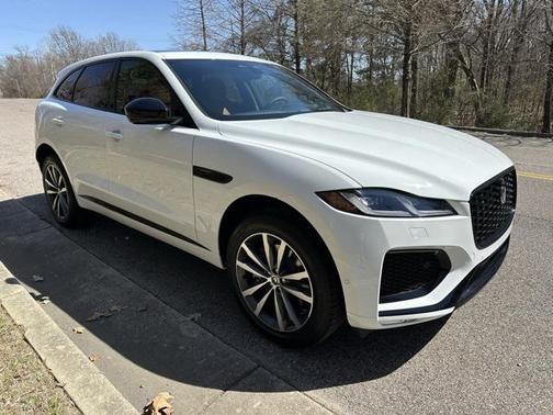 2026 Jaguar F-PACE P250