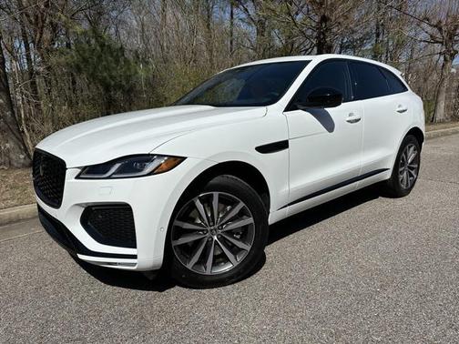 2026 Jaguar F-PACE P250