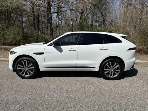 2026 Jaguar F-PACE P250