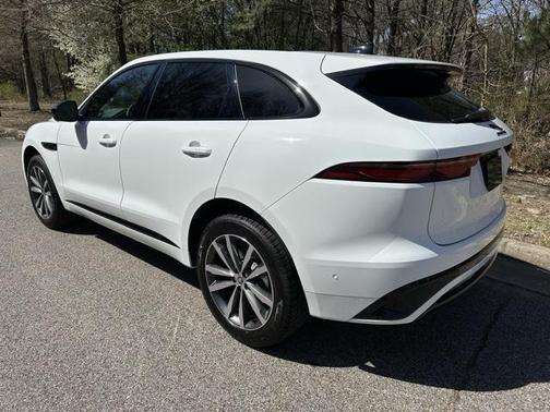 2026 Jaguar F-PACE P250