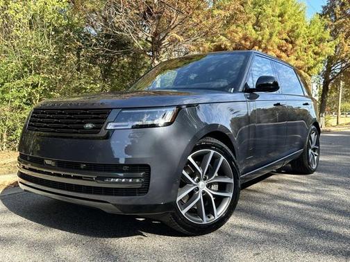 2025 Land Rover Range Rover SE