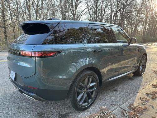 2025 Land Rover Range Rover Sport SE