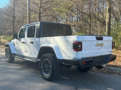 2021 Jeep Gladiator Overland