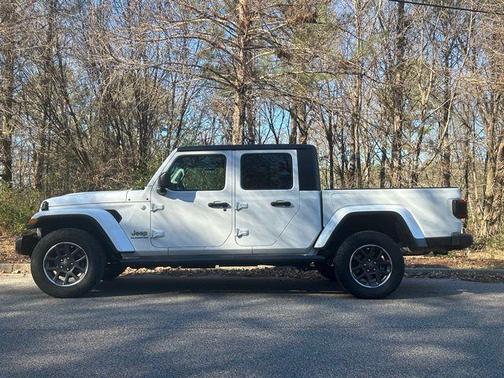 2021 Jeep Gladiator Overland