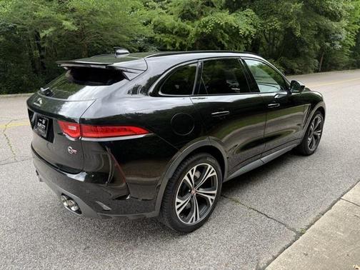 2020 Jaguar F-PACE SVR