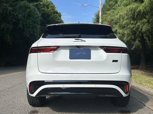2026 Jaguar F-PACE P250