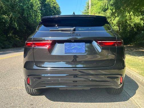 Santorini Black 2026 Jaguar F-PACE P250 R-Dynamic S
