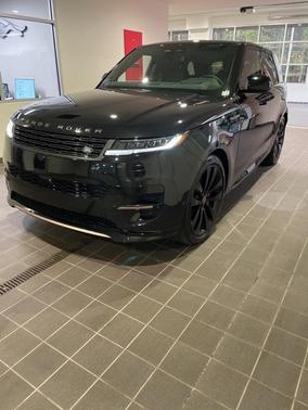 2025 Land Rover Range Rover Sport SE