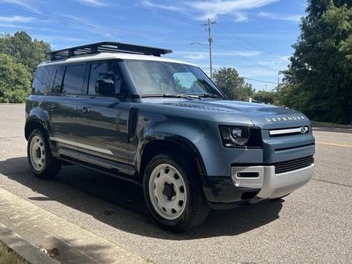 2025 Land Rover Defender S
