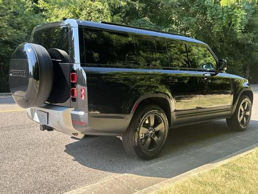 2025 Land Rover Defender S