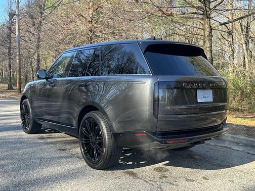 2026 Land Rover Range Rover SE