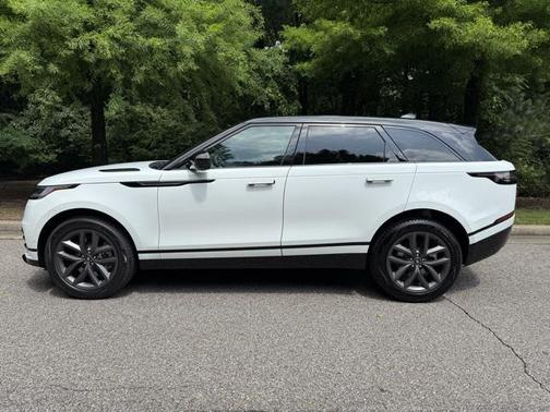 2026 Land Rover Range Rover Velar P250 SE R-Dynamic