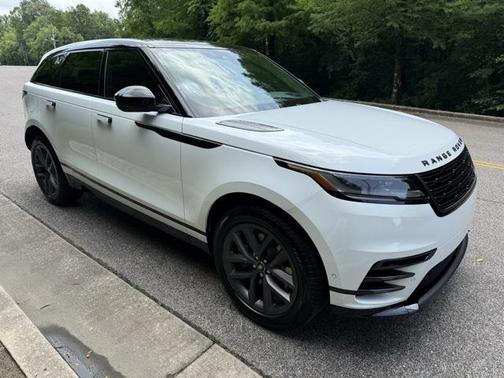 2026 Land Rover Range Rover Velar P250 SE R-Dynamic