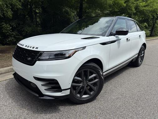 2026 Land Rover Range Rover Velar P250 SE R-Dynamic