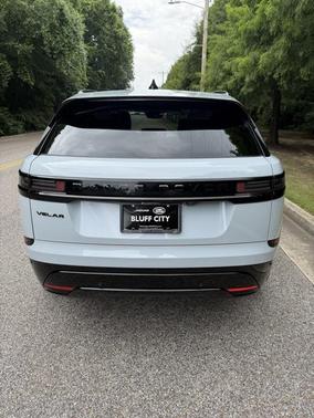 2025 Land Rover Range Rover Velar P250 SE R-Dynamic