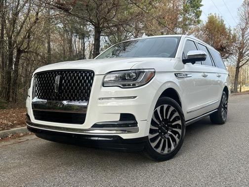 2023 Lincoln Navigator Black Label