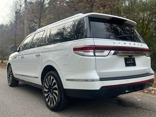 2023 Lincoln Navigator Black Label