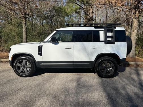 2026 Land Rover Defender S