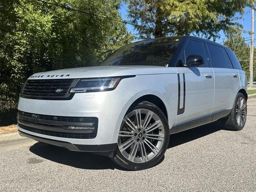 2023 Land Rover Range Rover SE